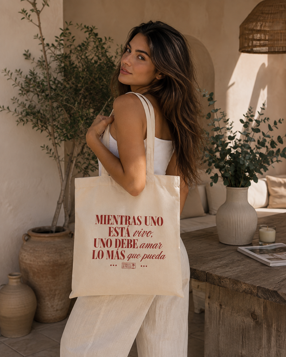Mientras uno esta vivo Tote Bag